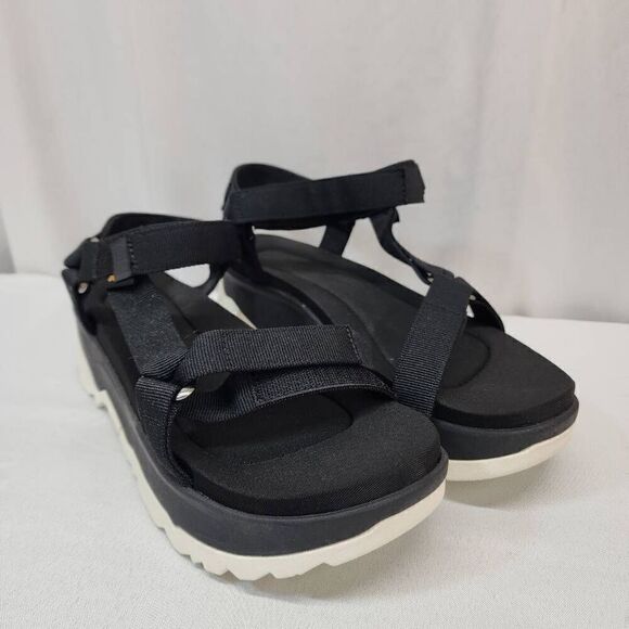 Teva Size 11 Women's Jadito Universal Strap Platform Sandals Black NEW - Picture 1 of 8